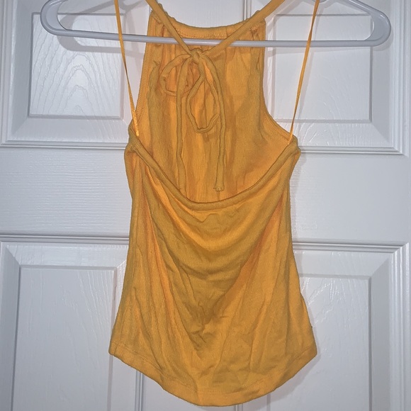 NWT Small Around-the-Neck Crop Top - Picture 2 of 3